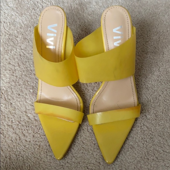 Vivi Yellow stiletto pointed toe mules sandals - Picture 8 of 11